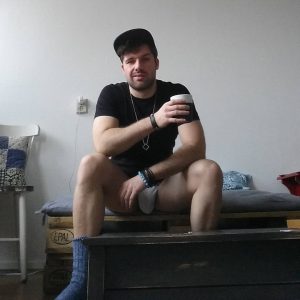 Gros et sincère, prêt pour des soirées chill Jin - rencontre-Asiatique-Ivry-sur-Seine