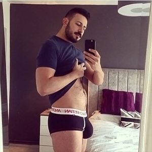 37 ans et en quête d’une escapade charnelle Romain - rencontre-Daddy-Bergerac