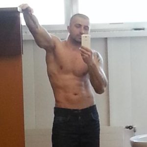 Mature et coquin 🍑 Cédric - rencontre-Daddy-Muret