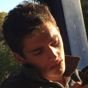 — T’es libre ce soir ? — Ça dépend, t’es comment ? Quentin - rencontre-Daddy-Perpignan