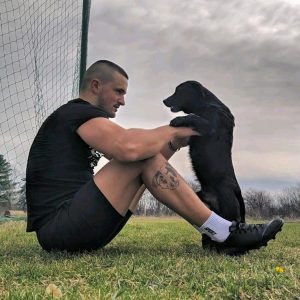 Retraité gay en quête de plaisir sans chichi Henri - rencontre-Daddy-Saint-Quentin
