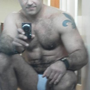 Thibaut - rencontre-Daddy-Vaulx-en-Velin