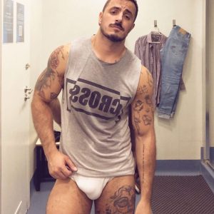 T’es prêt pour une nuit excitante ? Dorian - rencontre-Daddy-Évry-Courcouronnes