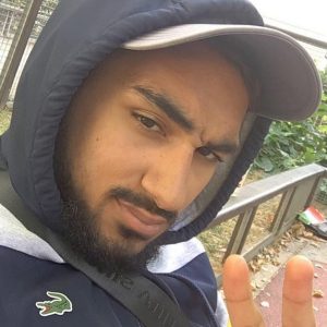 Cherche complicité et plaisir sans chichi Zahir - rencontre-Gay-Angers