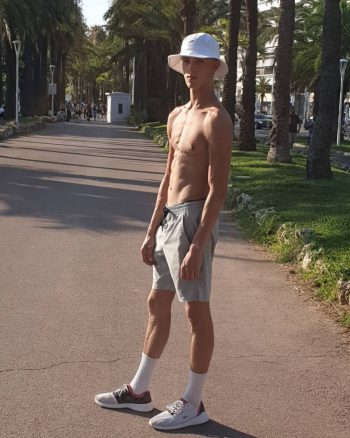 Un homme svelte d’Arles pour une rencontre naturiste rencontre-Gay-Arles