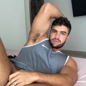 Champigny, ce soir, ça doit chauffer Thibaut - rencontre-Gay-Champigny-sur-Marne