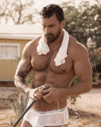 Les nuits sans sommeil d’un daddy en chaleur rencontre-Gay-Châlons-en-Champagne