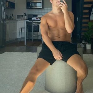 Tu me faisbander ce soir ? Damien - rencontre-Gay-Clermont-Ferrand