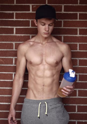 Venez me faire vibrer sur Colmar rencontre-Gay-Colmar