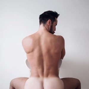Hyères, où le soleil brûle autant que mes envies Sylvain - rencontre-Gay-Hyères