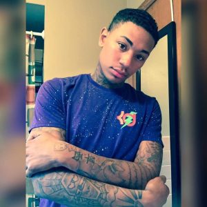 Vingt piges et envie de choper Mehdi - rencontre-Gay-Hérouville-Saint-Clair