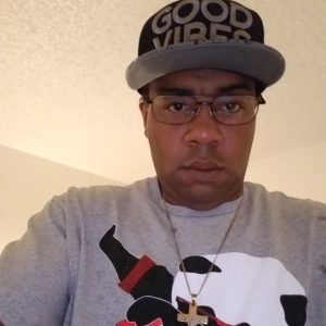 T’as une bite qui pulse pour une voix congolaise ? Serge - rencontre-Gay-Perpignan