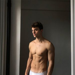 Maxence, 25 ans, craving for action ! Maxence - rencontre-Gay-Saint-Priest