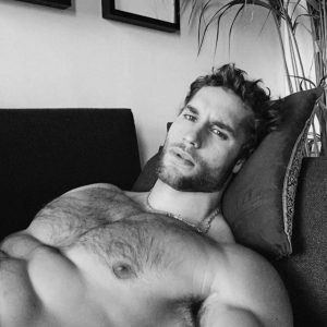 En manque depuis ma sieste coquine Quentin - rencontre-Gay-Six-Fours-les-Plages