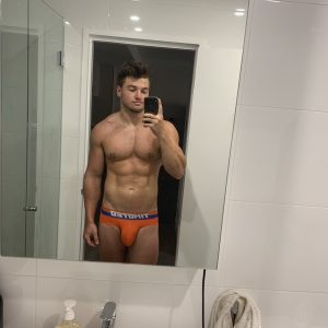 Ensemble, faisons le tour des plaisirs ! Ronan - rencontre-Gay-Toulouse