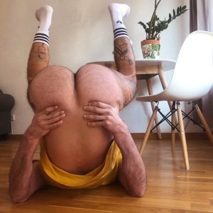Envie de m’éclater sans chichis Bastien - rencontre-Gay-Épernay