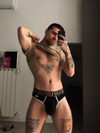 Baiser doux dans le 69 rencontre-Minet-Saint-Priest